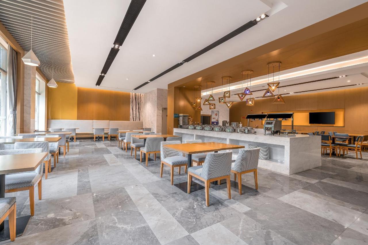 Guangzhou Baiyun Airport Rejoice By Argyle Hotel Rehe Metro Exit B --Free Shuttle Bus Is Provided During The 137Th Canton Fair Exterior photo